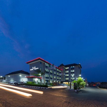 Noktel Resort Hotel 일로린 외부 사진